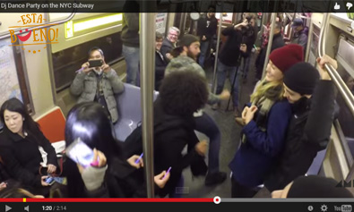 Fiesta en el subte